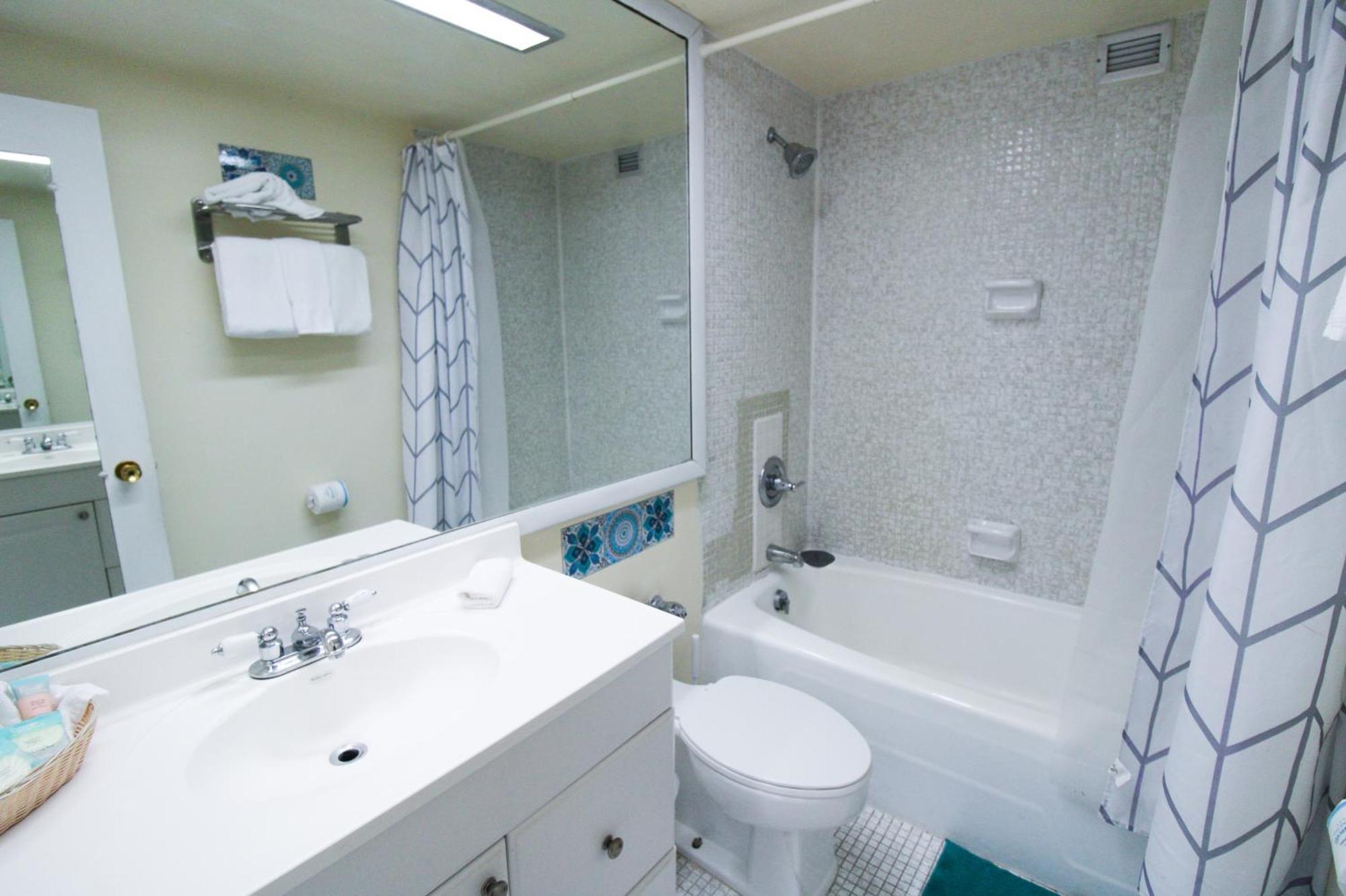 Castle 1733 Ocean View Studio With Direct Beach Access, Pool, Tennis & Free Parking Miami Beach Ngoại thất bức ảnh